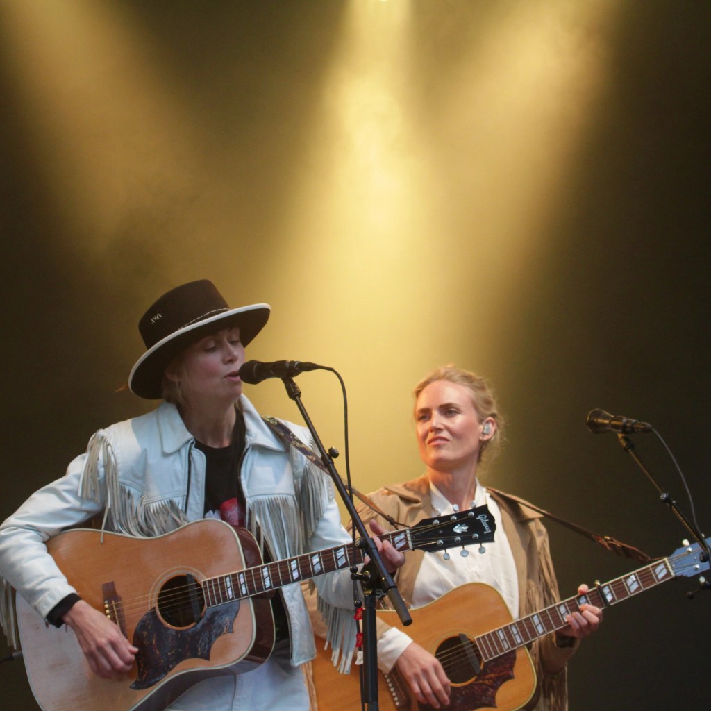 Sommarspelning med Anna &&nbsp;Lovisa